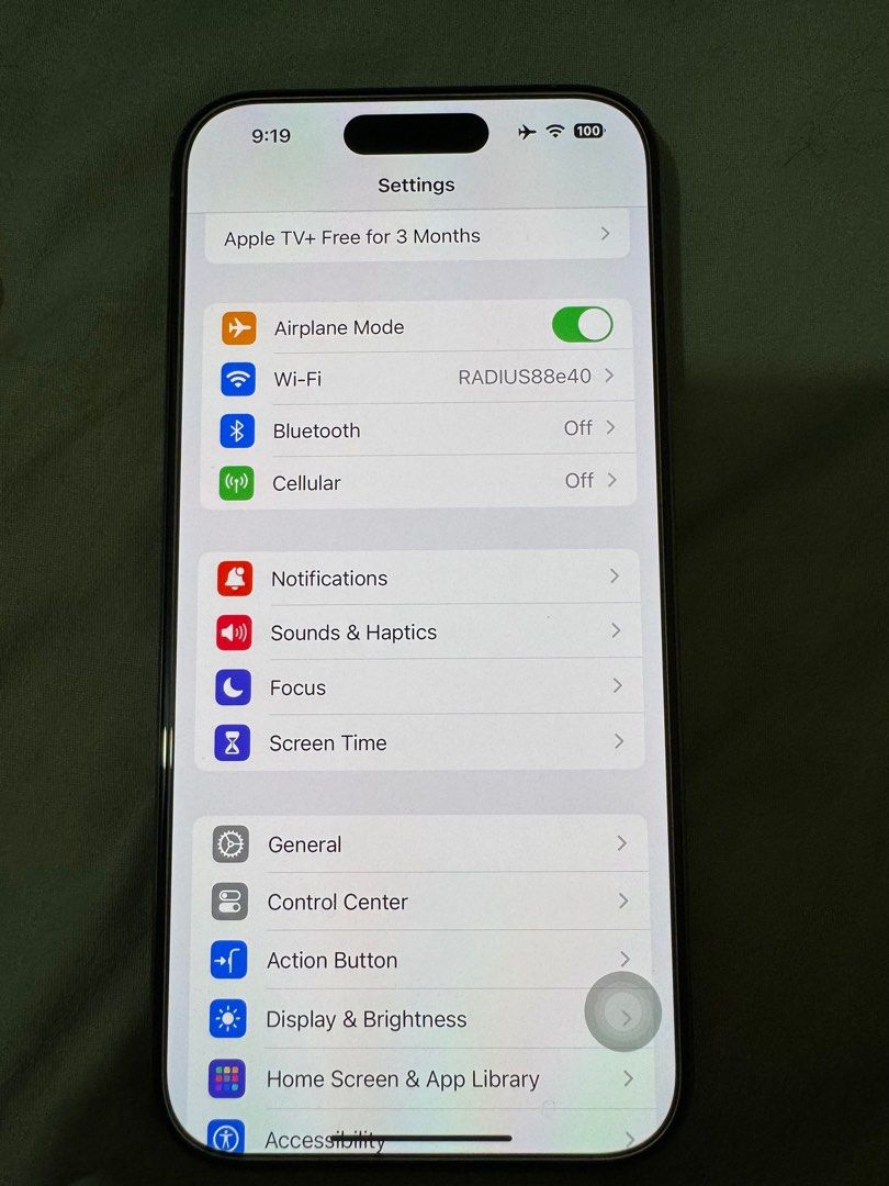 Iphone 15 Pro NTC (Category: iPhone 15 Series) located in Manila. Submitted by cjcruz25417 (Listing ID 1299064841, Image 2). Description: UNAHAN. RUSH. READ POR FAVOR. Iphone 15 Pro Purchased last feb(you may ask me for the receipt) WARRANTY, ETC Natural Titanium 126gb Purchased at Powermac Center Complete inclusion - box, receipt, (will include original apple case worth 3k, tempered worth 1,600) No dents. No hidden issues. Test all you want Pers