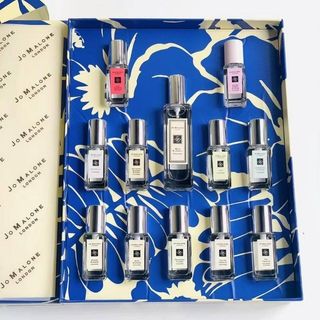 (Category: ) located in . Submitted by perfumessouq (Listing ID 1298985077, Image 1). Description: .