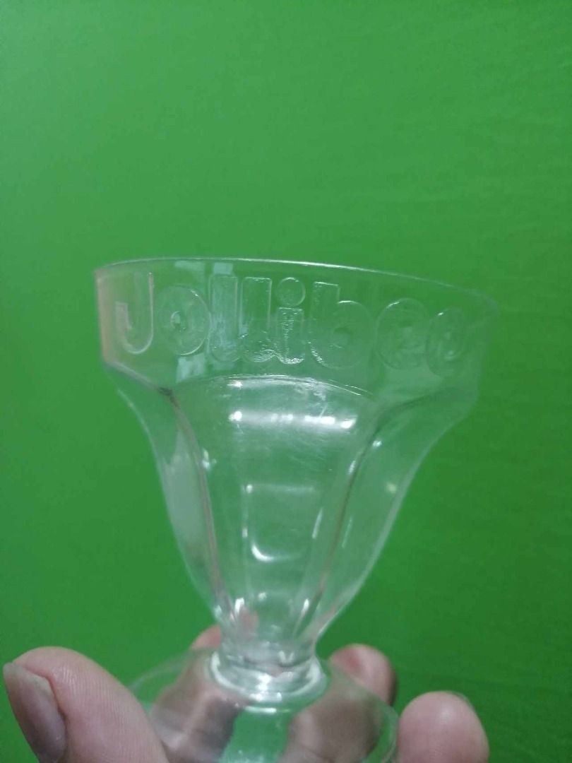 Jollibee Jolly Twirl plastic cup (Category: Vintage Collectibles) located in Quezon City. Submitted by bluebeetle (Listing ID 1299092724, Image 2). Description: Jollibee Jolly Twirl plastic cup 80s vintage sundae cup In good condition, expect some flaws. Brittle! I have more than one of these Search for Carmina Villaroel's old Jollibee commercial on Youtube for reference https://www.youtube.com/watch?v=40uq3CExmwk Ultra-rare!!!.