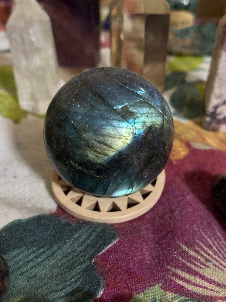 Labradorite Sphere (Category: Precious Stones) located in Manila. Submitted by sukunababe (Listing ID 1299101010, Image 1). Description: Labradorite Sphere It helps an individual regain energy while aiding the body and spirit in healing itself. In the metaphysical world, labradorite is considered one of the most powerful protectors. The gemstone creates a shield for auras and protects against negativity of the world..