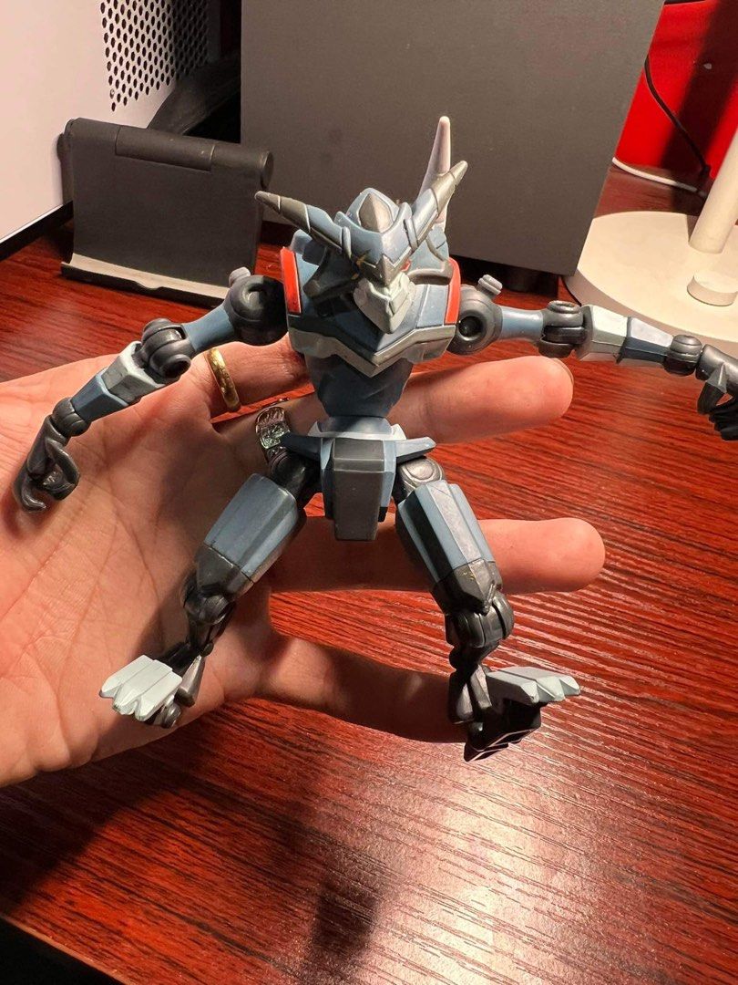 LBX Hunter Vinyl Figure (Category: Figurines & Statues) located in Baguio. Submitted by ditoyzb08176 (Listing ID 1299059646, Image 3). Description: - Vinyl - Declared incomplete - SOLD AS IS ‼️ Location: Baguio City Shipping: J&T/FLASH.