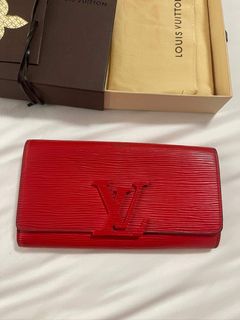 (Category: ) located in . Submitted by ringosboutique (Listing ID 1298990659, Image 1). Description: .