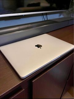 MacBook Pro 13 "M2