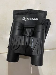 Meade Binocular