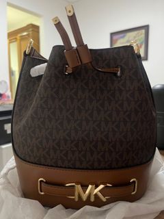 (Kategori: ) berada di . Dikirim oleh odetha (ID iklan 1299056588, Gambar 1). Deskripsi: .