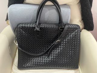 Sale - laptop bag and tote