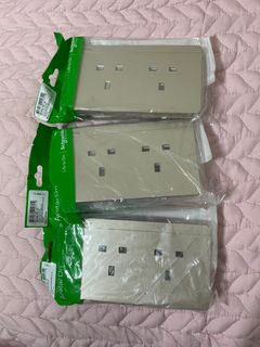 （分類：）位於 。 由 peja162018 提交（商品編號 1299074136，圖片 1）。簡介： 。