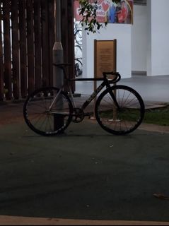 (Category: ) located in . Submitted by bobbikelover (Listing ID 1295797936, Image 1). Description: .