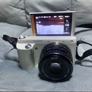 SONY NEX-F3 mirrorless vlogging camera 16mp complete set [READ DESCRIPTION]