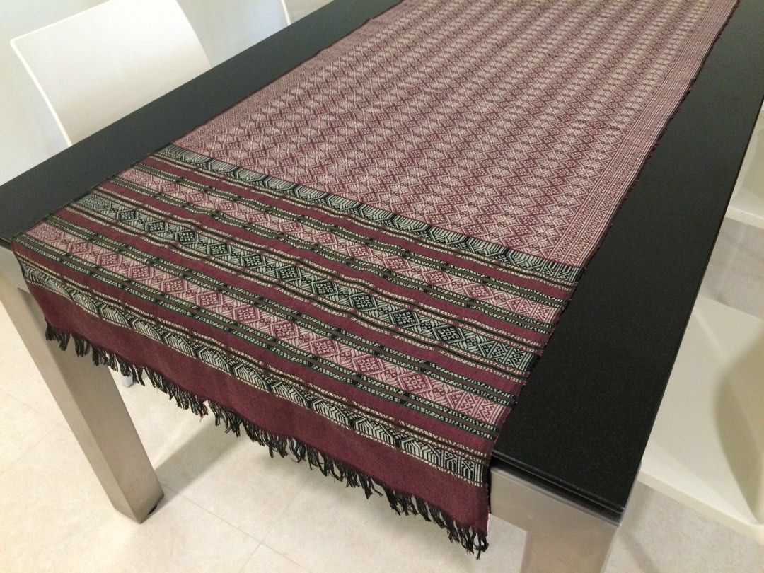 Table runner (Category: Cushions & Throws) located in Singapore. Submitted by bits_odds (Listing ID 1038996270, Image 1). Description: Beautiful table cloth or a sofa throw-blanket.🌸🍃 For 1.6m &/or 1.8m long dining table. Size approx 26inch x 79inch. Bought from a shop@great world city. .