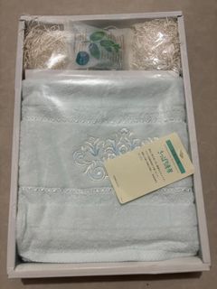 Uchino Face towel with soap