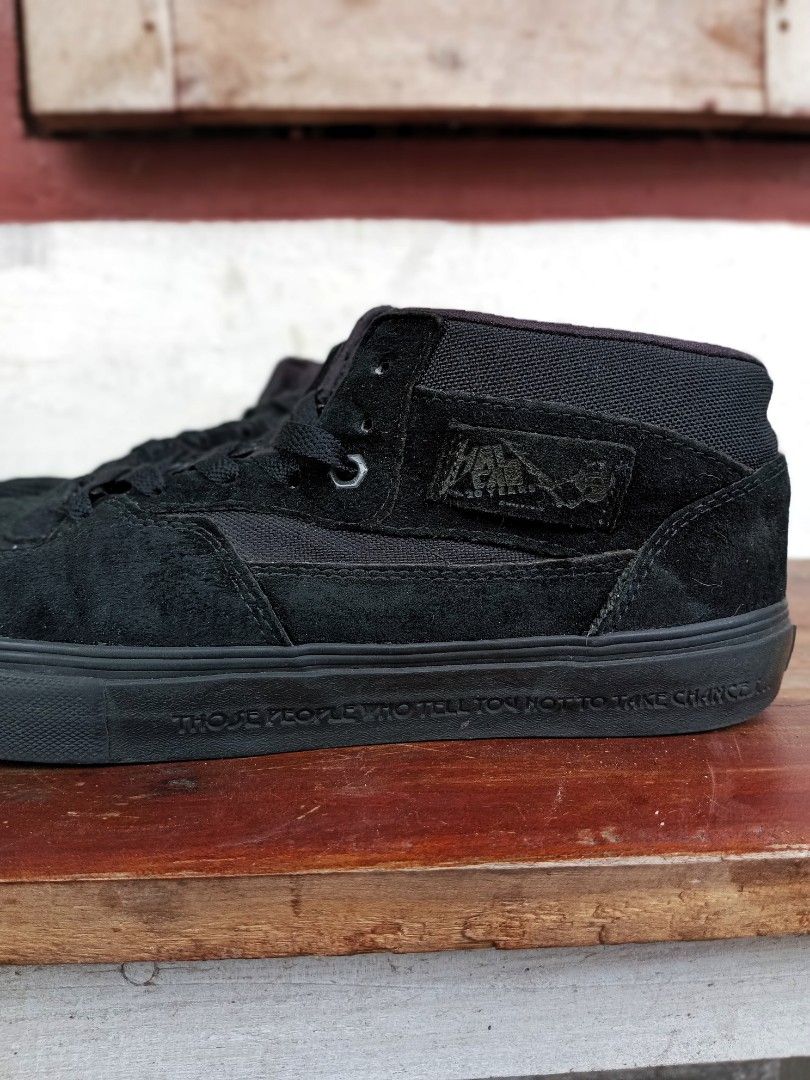 Vans Half Cab Pro x Metallica, Fesyen Pria, Sepatu , Sneakers di 