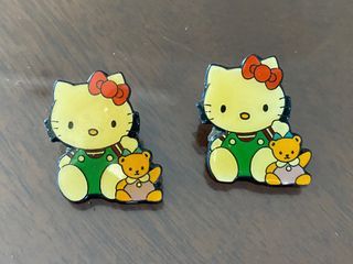 Vintage 90s Hello Kitty Collectible Pins Set of 2- Lapel Pin Enamel Pin Badge - RARE preloved set