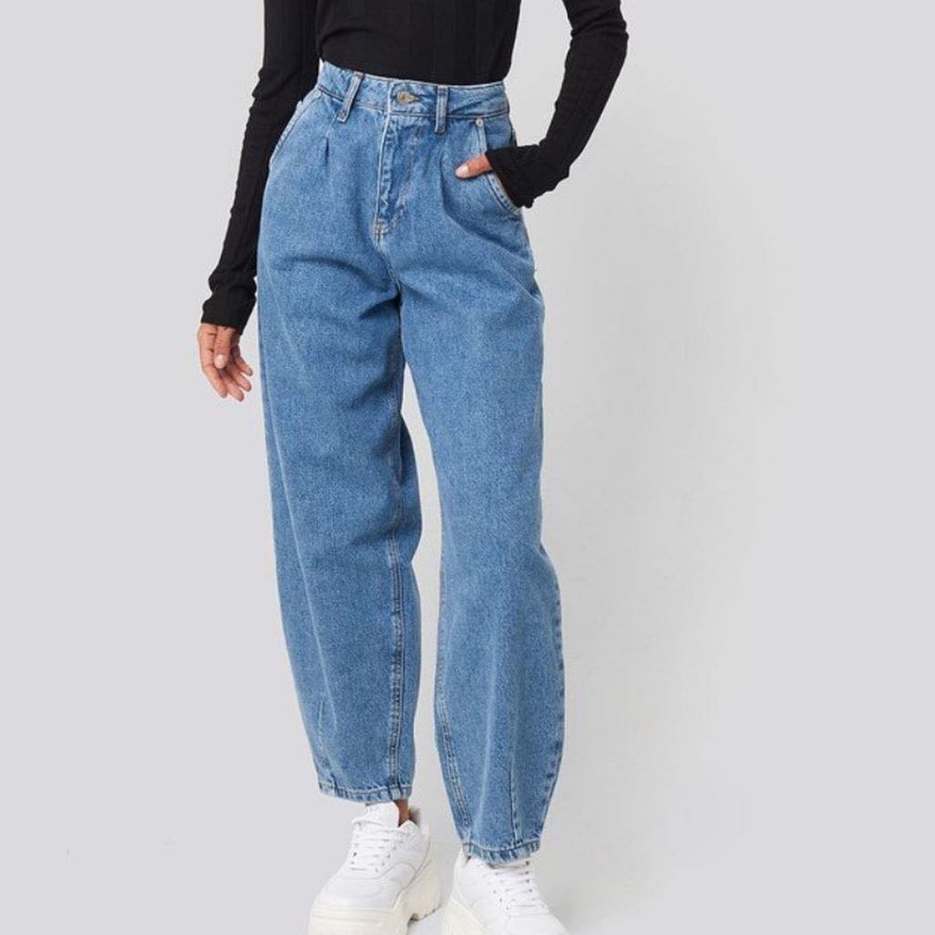 Vintage 90 s Liz Claiborne Liz Wear Petite single pleat with pockets double front belt loops medium wash tapered balloon cut high waisted mom denim jeans Women s Fashion Bottoms Jeans Leggings on