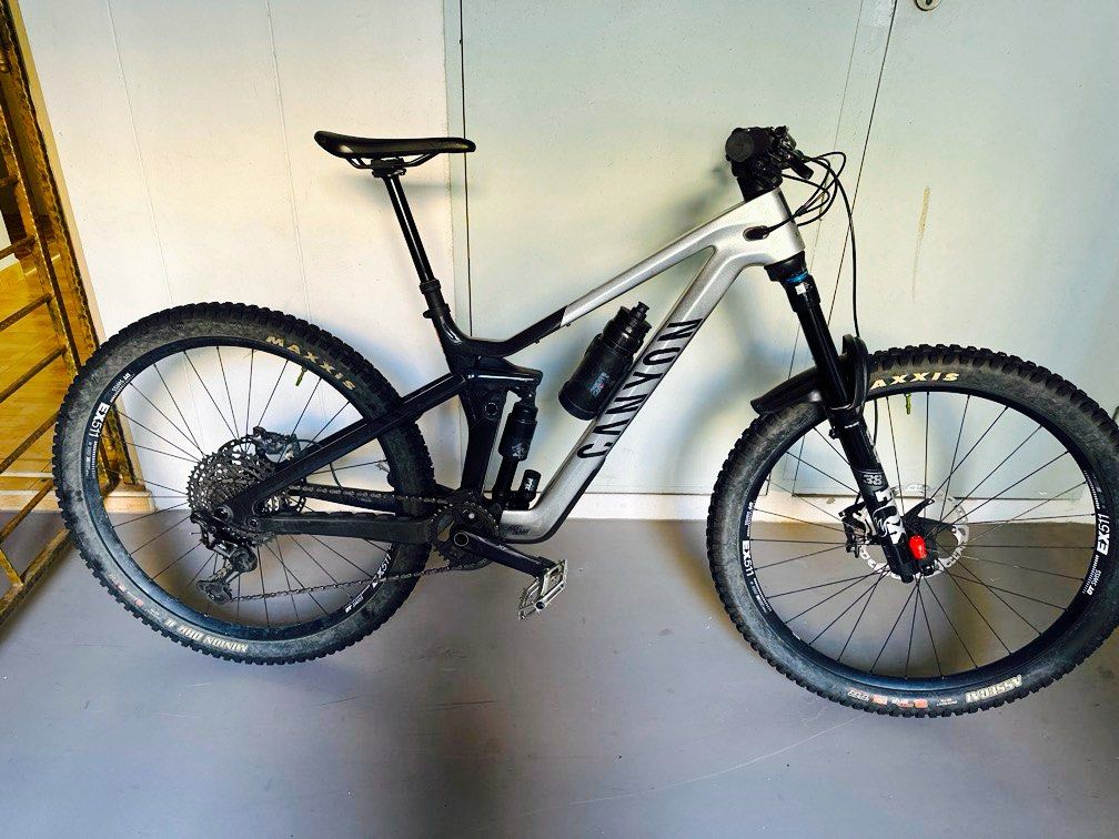 WTS 2023 Canyon Strive CFR Underdog Sports Equipment Bicycles Parts Bicycles on Carousell