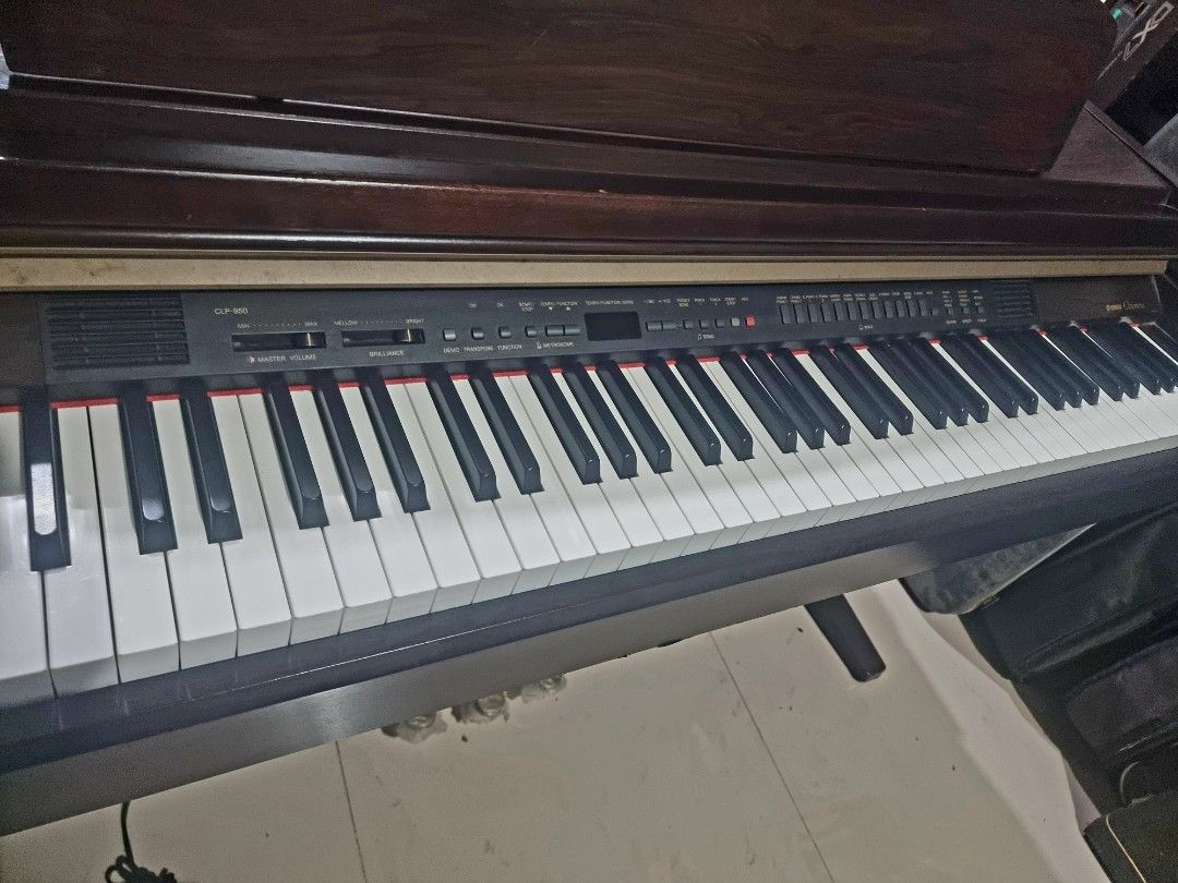 Yamaha clavinova clp950 digital piano (Category: Musical Instruments) located in Binan City. Submitted by jamrock.music (Listing ID 1299010448, Image 3). Description: "JAMROCK MUSIC STORE" JAPAN MUSICAL INSTRUMENTS Located@Blk28 lot6 st paul project 4 st Francis homes 7 SAN ANTONIO BINAN LAGUNA. *PIN@WAZE* JAMROCK MUSIC STORE St Paul project 4 Biñan Laguna the shop is closed.by appointment for pick up only.please let us know if you are coming. DM
