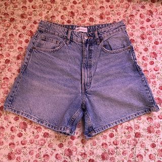 (Category: ) located in . Submitted by theamaeee (Listing ID 1299088659, Image 1). Description: .