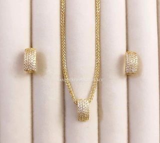 18k Saudi Gold Necklace & Earrings Set