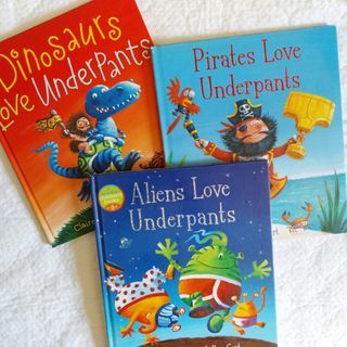 3 for P399! Dinosaurs Pirates Aliens Love Underpants HC