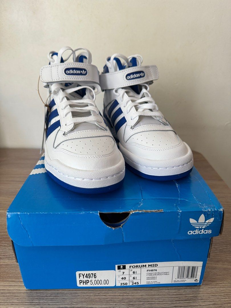 Adidas Forum mid (Category: Sneakers) located in Bacoor. Submitted by reesedrich07 (Listing ID 1296241837, Image 2). Description: Adidas Forum mid Brand new Size US 7 With box Add shipping fee Gcash or BPI.
