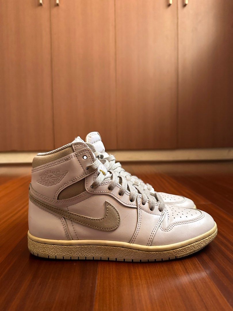 Air Jordan 1 High 85 Neutral Gray (Category: Sneakers) located in Quezon City. Submitted by Cry-Baby (Listing ID 1213470996, Image 3). Description: Selling Legit Air Jordan 1 High 85 Neutral Gray with Box, extra laces, receipt from Jordan Manila only missing hang tag Has creases. Has natural yellowing of the sole. Slightly Nego! Size 7 Mens 8.5 Womens 25cm 40 eu PM 09178722862 or DM me here Payment: Gcash, or Meet ups Trinoma, SM North, DLSU Taft