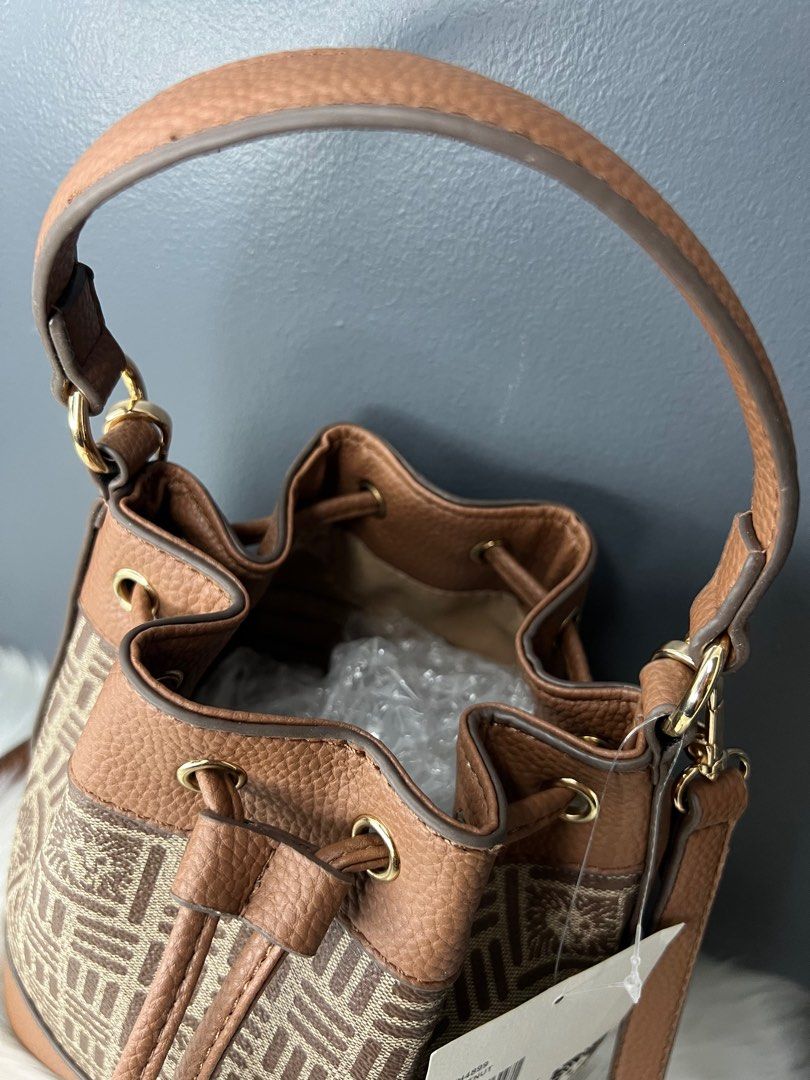 Anne klein bucket crossbody 2025