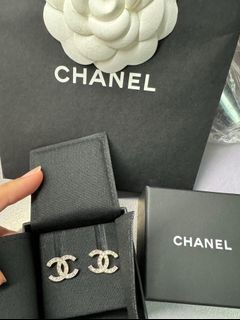 Authentic Chanel Classic Logo Earrings 23K Champagne Gold