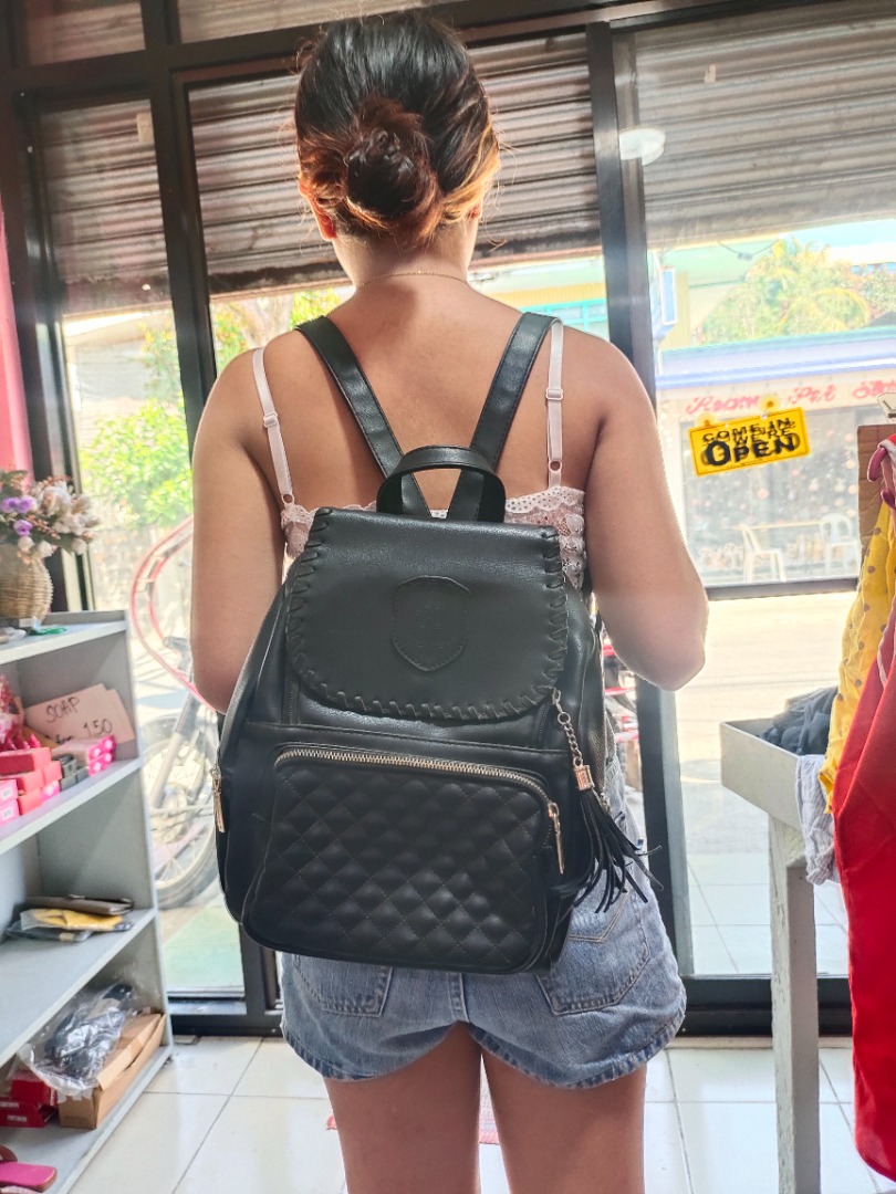 Authentic howru korea like new, Women's Fashion, Bags & Wallets ...