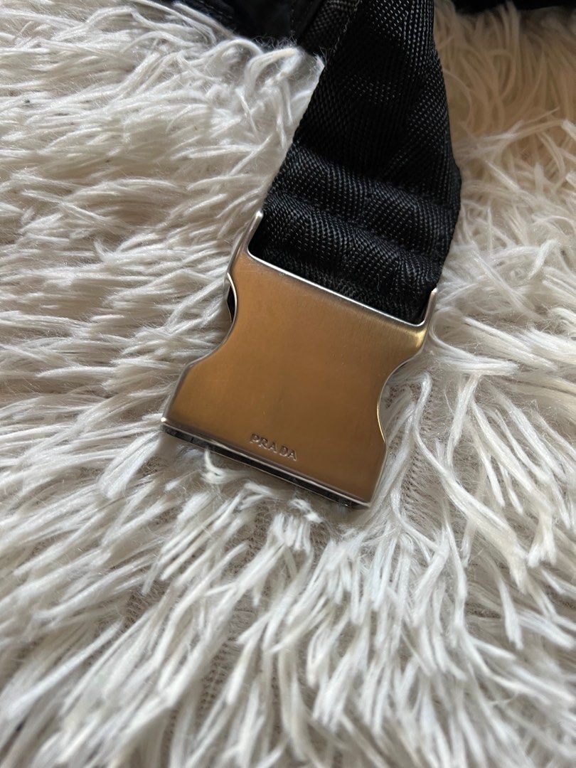 Authentic Prada beltbag (Category: Luxury Bags & Wallets) located in Binalonan. Submitted by sheenaluxarchive (Listing ID 1296313185, Image 3). Description: no major flaws signs of usage only authentic!.