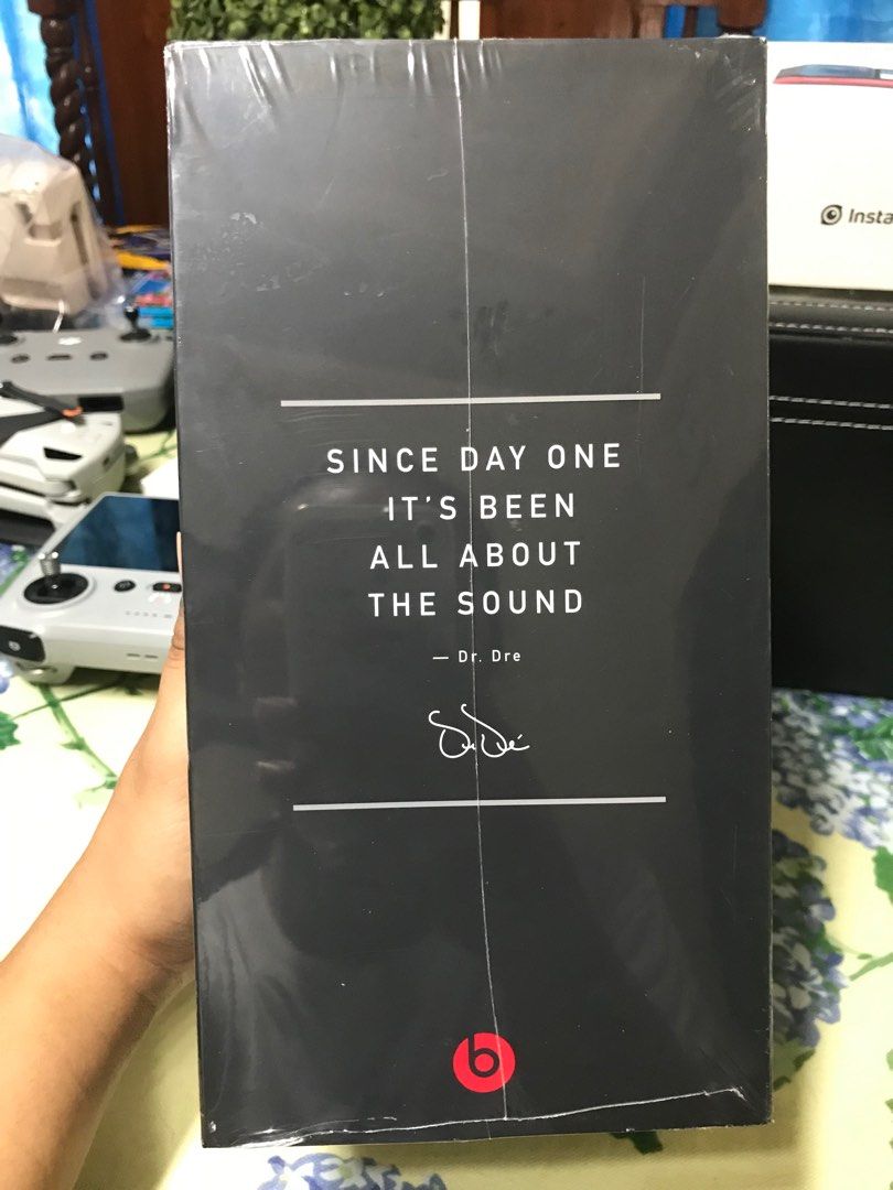 BEATS STUDIO 3 WIRELESS (Category: Headphones & Headsets) located in Lingayen. Submitted by jayteeeezy (Listing ID 1296342188, Image 3). Description: FS‼️ BEATS STUDIO 3 WIRELESS BRANDNEW FRESH FROM CANADA 🇨🇦 Price: 35,000 Pesos only Can do shipping via JNT, LBC or JRS EXPRESS DM 📩.
