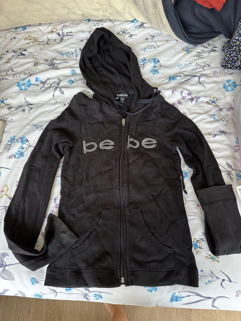 Bebe Jacket (Category: Coats, Jackets and Outerwear) located in Singapore. Submitted by kimmyhuiping (Listing ID 1296272364, Image 1). Description: .