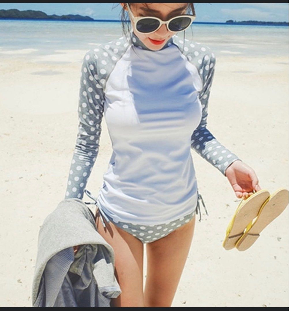 Rashguard and bikini bottom sales