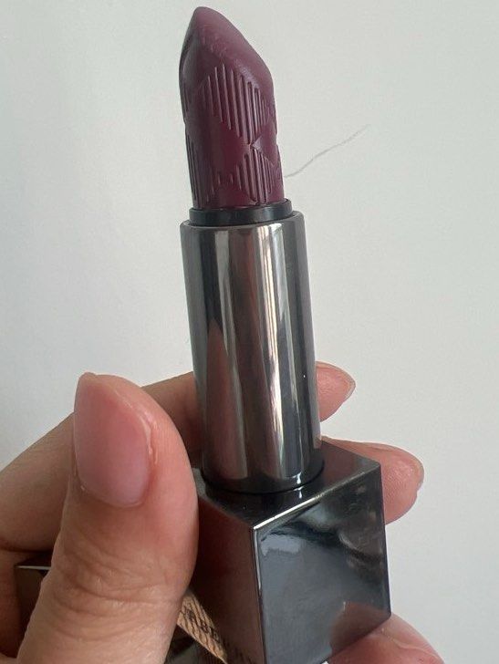 Burberry bright plum no 101 Burberry kisses Carousell