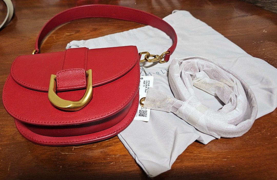 Charles and Keith Mini) Gabine Leather Saddle Bag Red, Women's