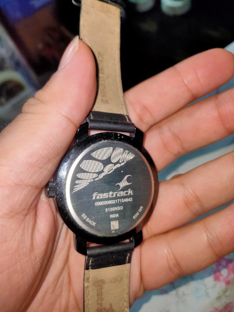 Fast track watch from US (Category: Women's Watches) located in Manila. Submitted by lfg92 (Listing ID 1296393497, Image 2). Description: fast track watch original from US good working condition.