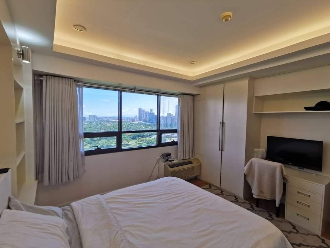 FOR LEASE!! TOWER 2 ICON RESIDENCES (Category: Apartments & Condos) located in Muntinlupa City. Submitted by johann.ocampo (Listing ID 1296389569, Image 2). Description: FOR LEASE!! Icon Residences, Tower 2 Unit 24G 61sqm. interior designed and fully furnished with lots of storage, golf course view Price : 65k no parking (can get parking if needed for additional 5k) Johann Ocampo 0917 817 34 53 27751.