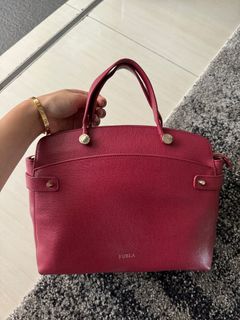 (Kategori: ) berada di . Dikirim oleh monicacaaa (ID iklan 1296336580, Gambar 1). Deskripsi: .