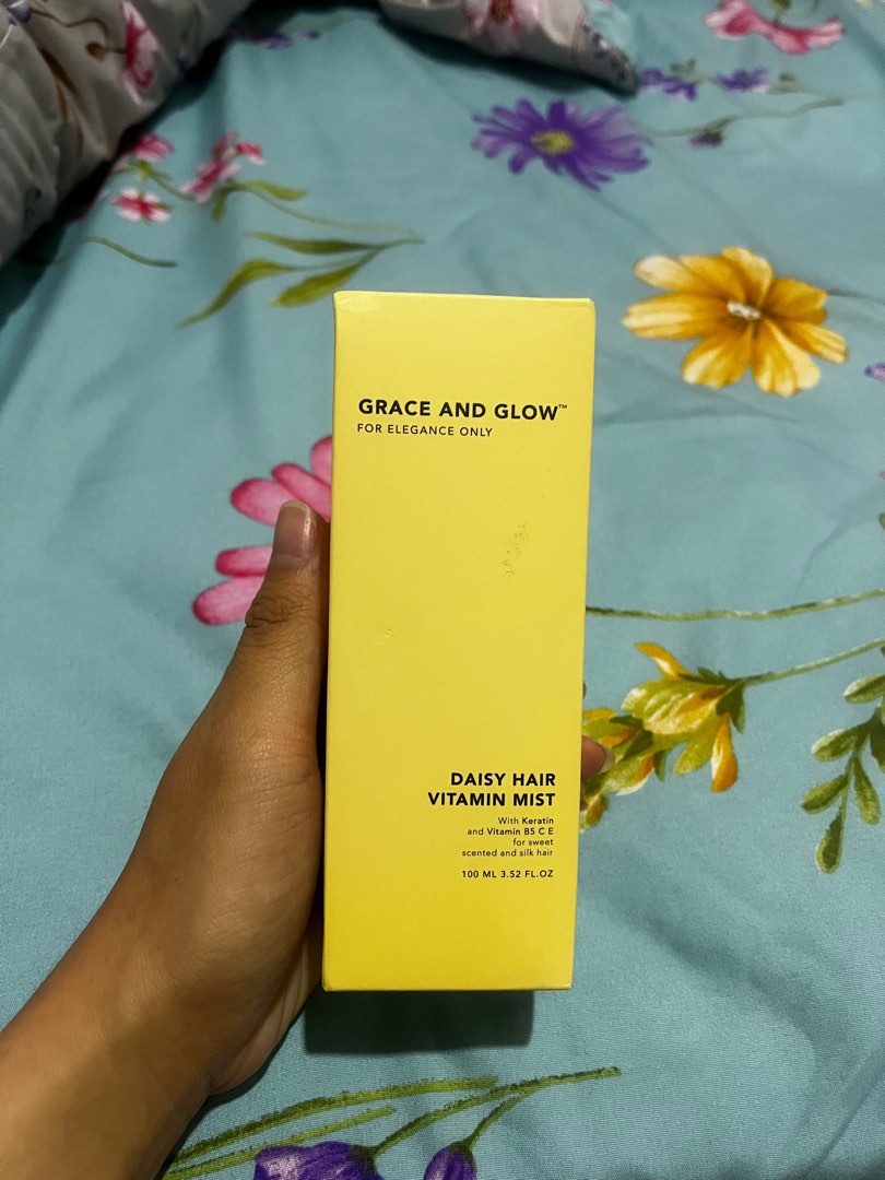Grace and Glow Daisy Perfume Hair Vitamin Mist Parfum Rambut Spray