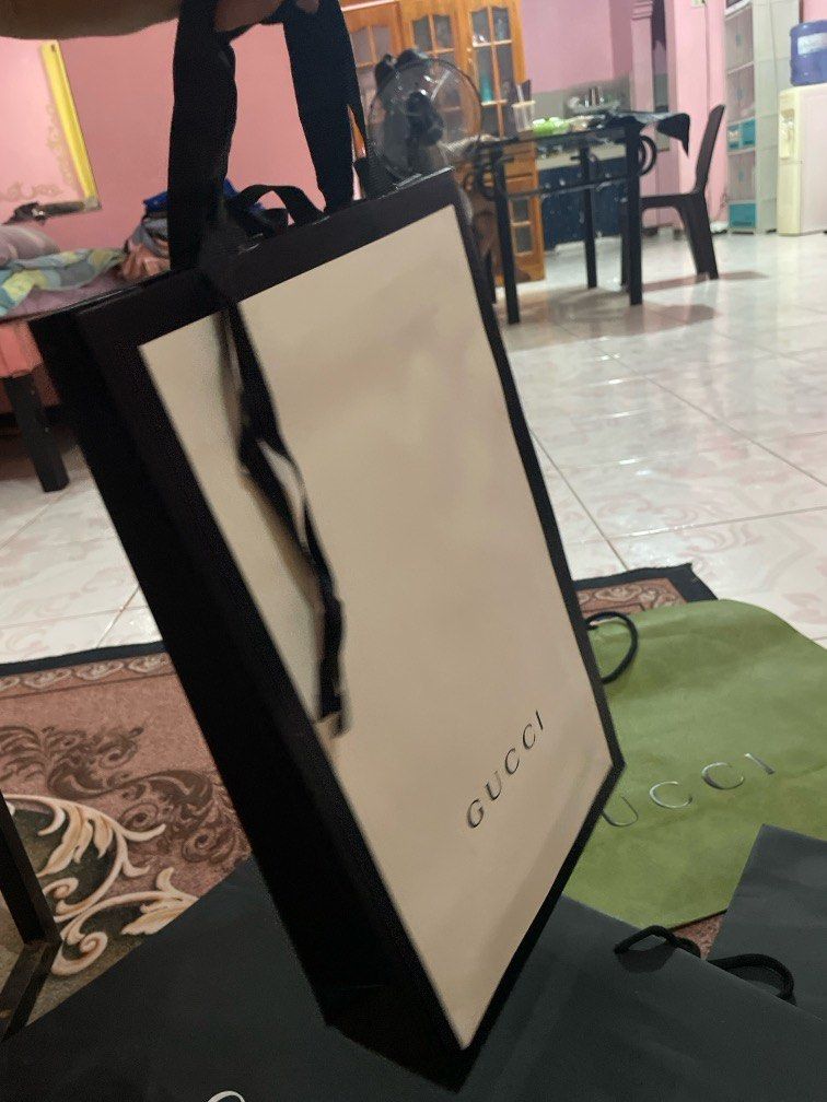 GUCCI PAPER BAG BRAND NEW (Category: Luxury Accessories) located in Santa Rosa. Submitted by MISSEI. (Listing ID 1296347767, Image 3). Description: 38x23x8 cm 15x9x3.5 inches.