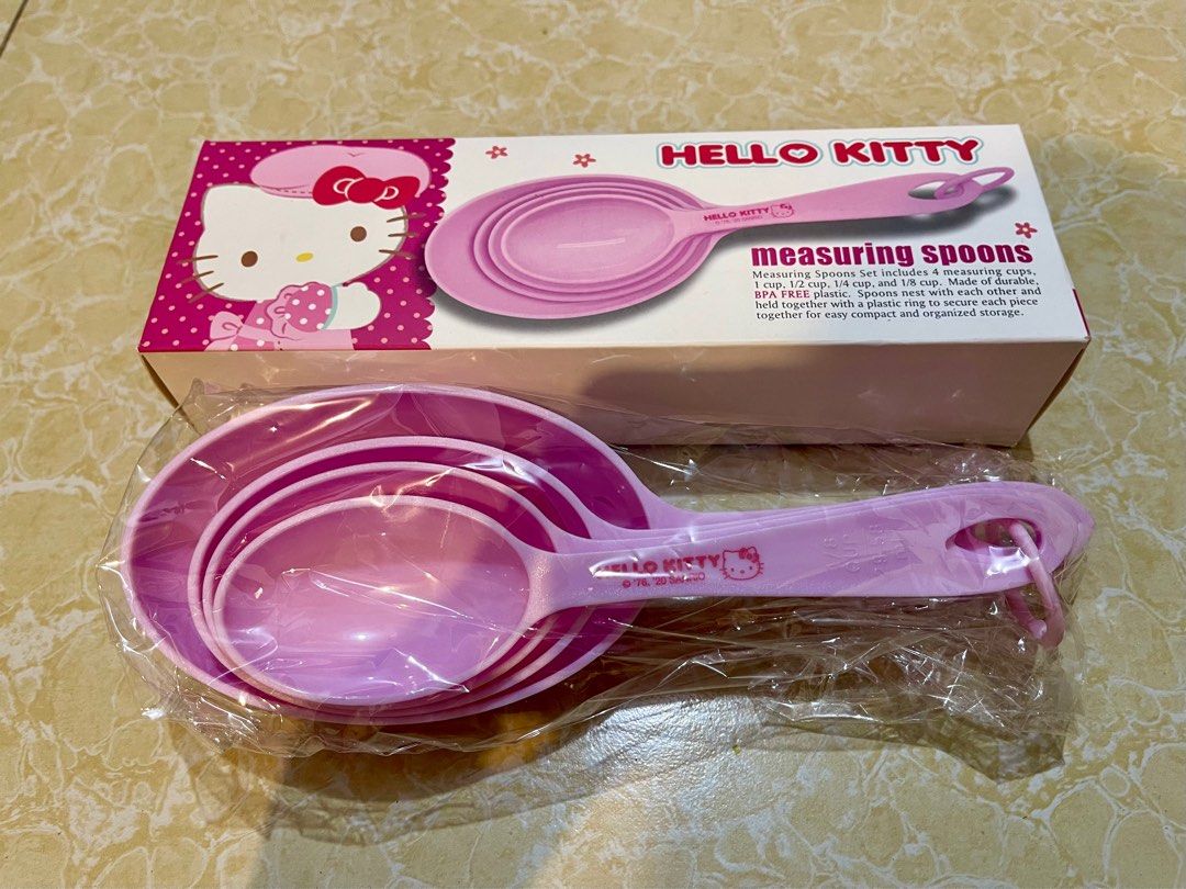 Hello kitty 4pcs measuring spoon set (Category: Bakeware) located in Bacoor. Submitted by keirick (Listing ID 1296317910, Image 1). Description: Never used Plus shipping fee.
