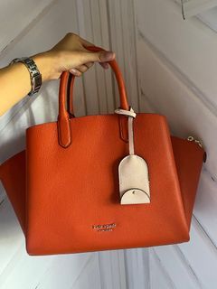 Kate Spade Bag (authentic with store receipt)