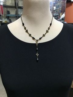 KB100NL 106 Bronze Toned Necklace with Flowers, Triangle Charms & Black Beads, Vintage Fashion Accessory