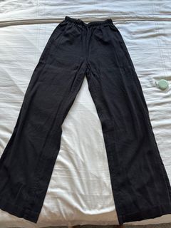 (Category: ) located in . Submitted by clothes_ys (Listing ID 1296385421, Image 1). Description: .