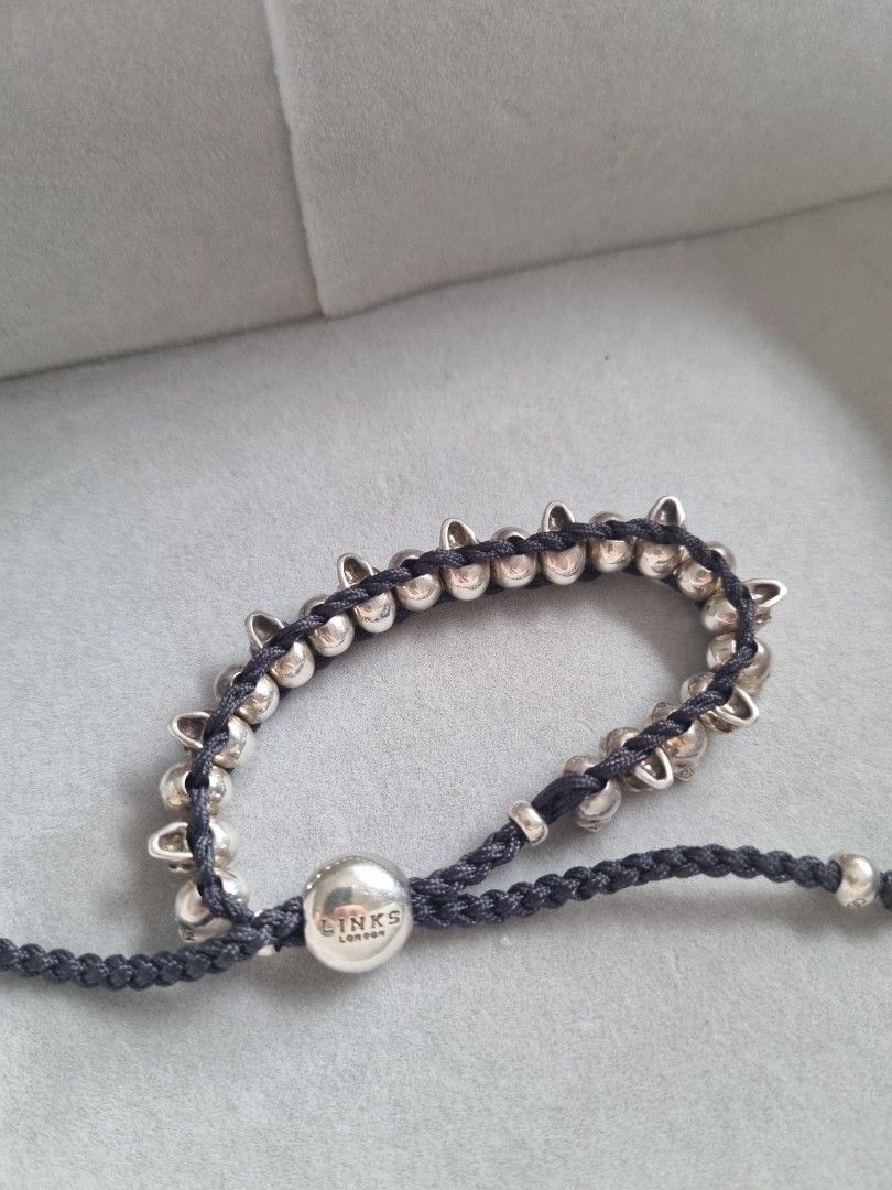 Links of london skull bracelet online