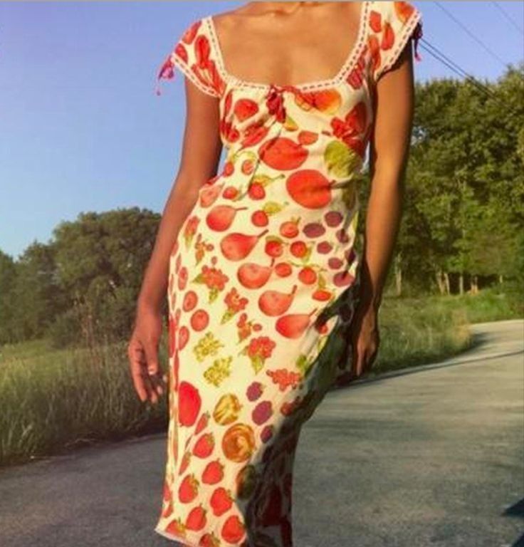 LOOKING FOR: BETSEY JOHNSON DRESSES (Category: Dresses) located in Quezon City. Submitted by ukayedthis (Listing ID 1296302210, Image 2). Description: BETSEY JOHNSON DRESS SMALL TO MEDIUM SAME EXACTLY SA PICS PREFERABLY FRUIT PRINTS ( OR SAME SA PICS ) PRICE RANGE 2K and Above Please send pics if you have any of these.