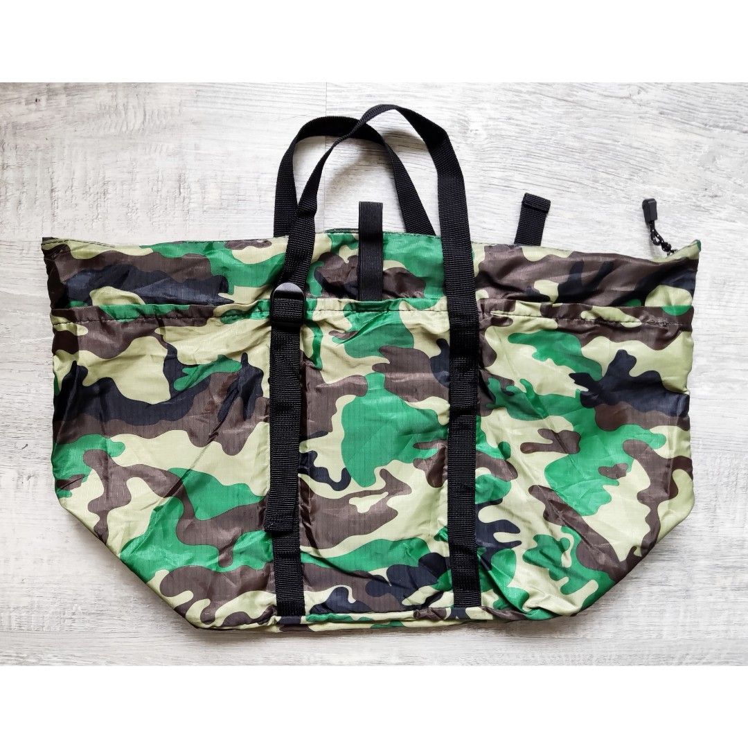 MANHATTAN PORTAGE Unisex Army Camo Large Tote Overnight Bag Women s Fashion Bags Wallets Tote Bags on Carousell