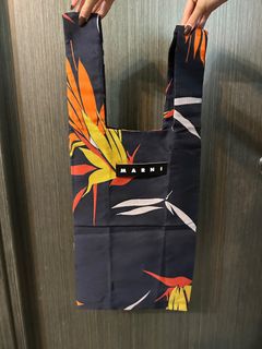 （分類：）位於 。 由 kiki8080 提交（商品編號 1296307691，圖片 1）。簡介： 。