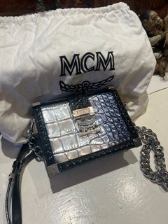 （分類：）位於 。 由 siutshop 提交（商品編號 1296342968，圖片 1）。簡介： 。