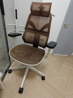 （分類：）位於 。 由 april68212 提交（商品編號 1296312623，圖片 1）。簡介： 。