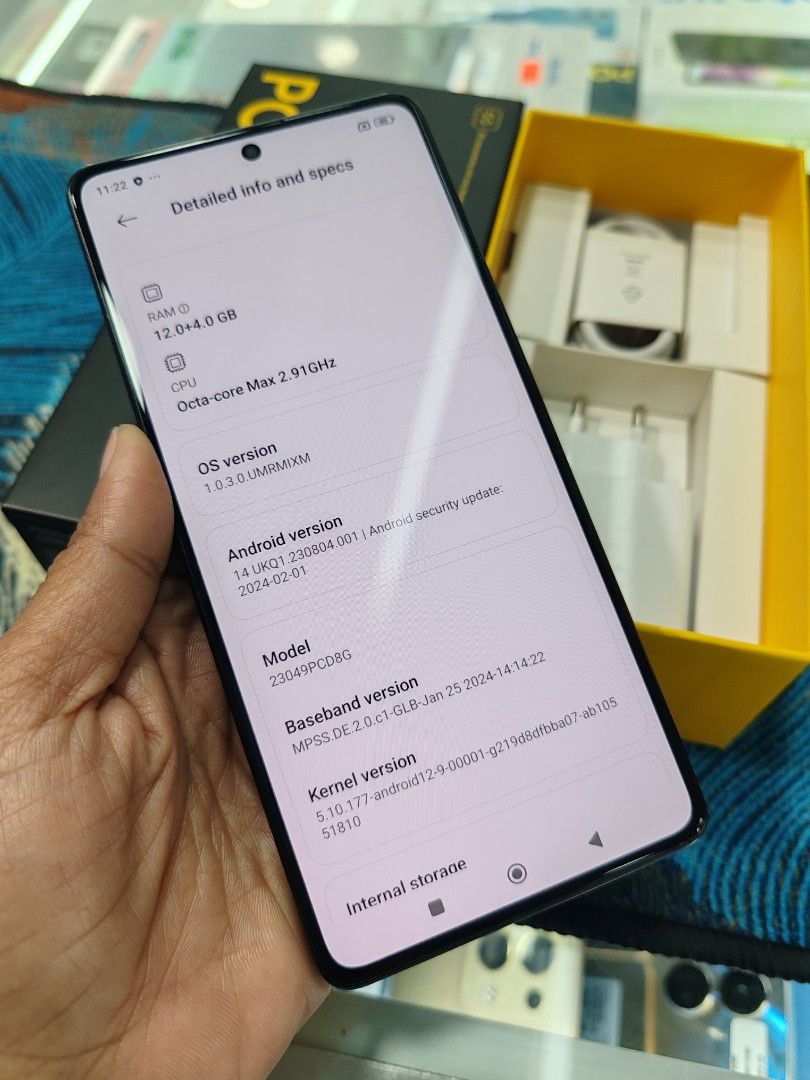Poco F5 5G (Category: Android Others) located in San Juan City. Submitted by ronalynac40976 (Listing ID 1296288063, Image 3). Description: Poco F5 5g 2ndhand global version 12ram 256rom w/box, orig charger makinis pick up store in greenhills shopping center, San Juan metro Manila, stall# Y-15 look for rona@ Aquarium area.